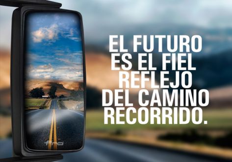 Fabricación FRA de espejos retrovisores para transporte pesado
